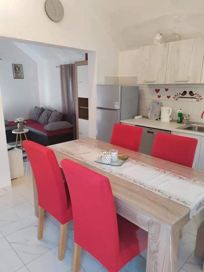 Apartments Sunce Λομπάρδα Εξωτερικό φωτογραφία