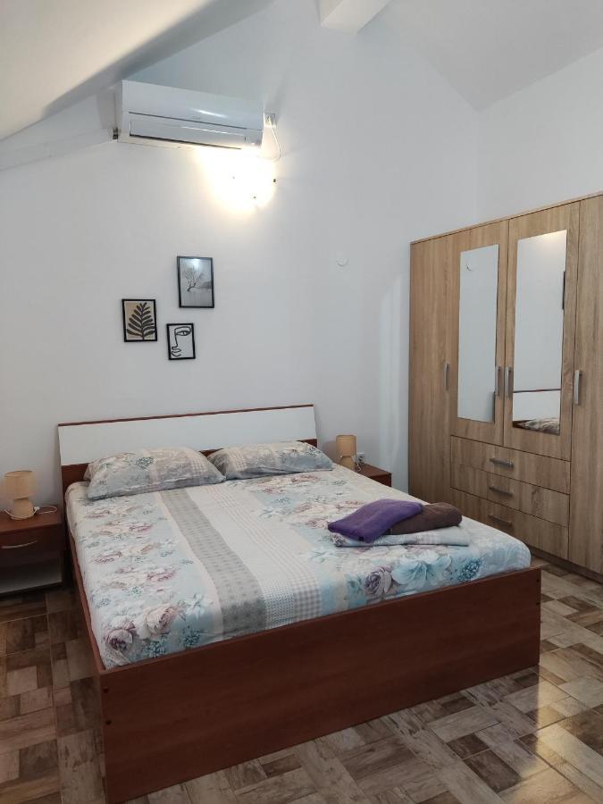 Apartments Sunce Λομπάρδα Εξωτερικό φωτογραφία