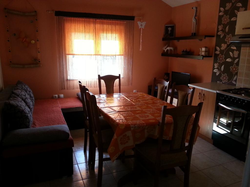 Apartments Sunce Λομπάρδα Εξωτερικό φωτογραφία