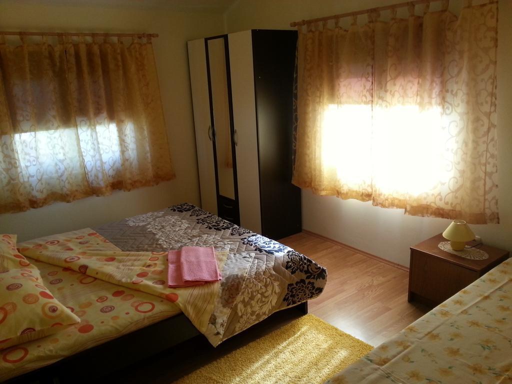 Apartments Sunce Λομπάρδα Εξωτερικό φωτογραφία