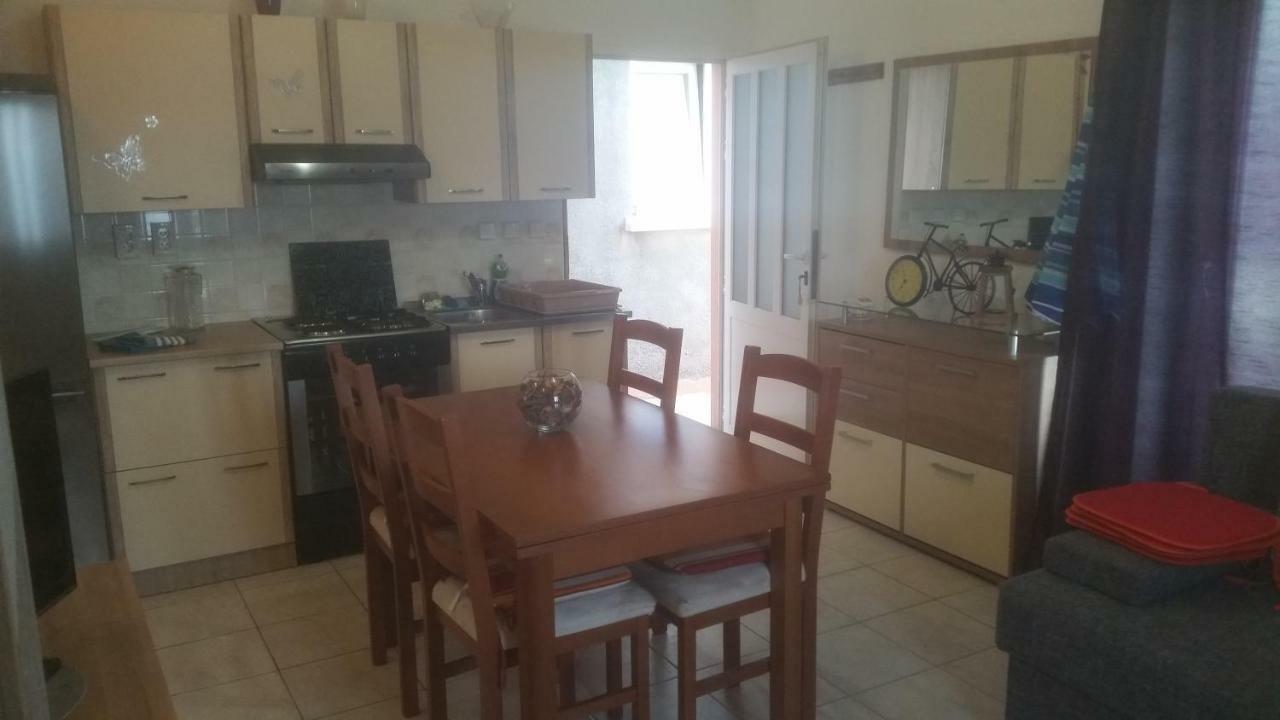 Apartments Sunce Λομπάρδα Εξωτερικό φωτογραφία